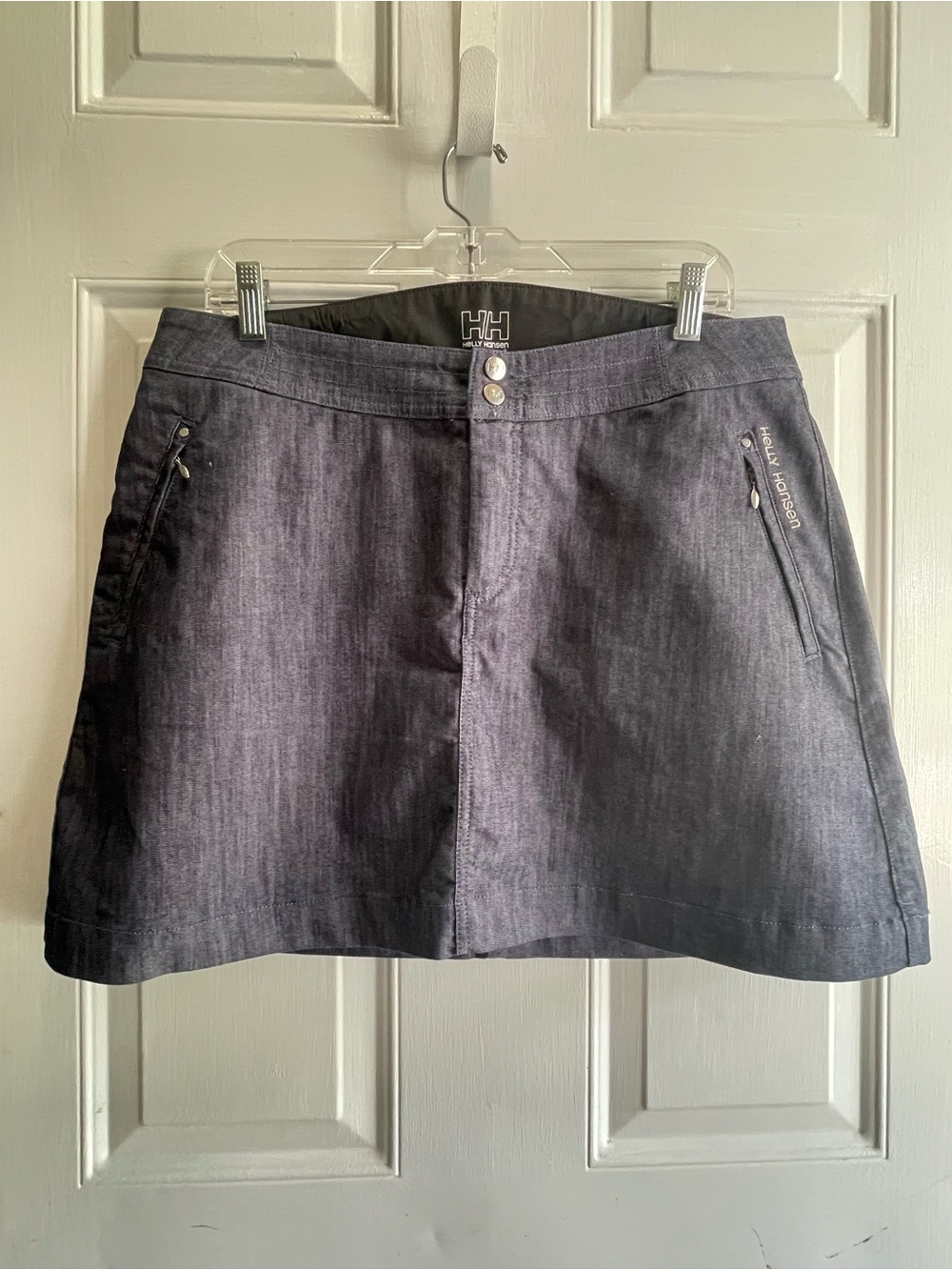 Helly Hansen Activewear Dark Wash Denim Look Athletic Hiking Skort Size